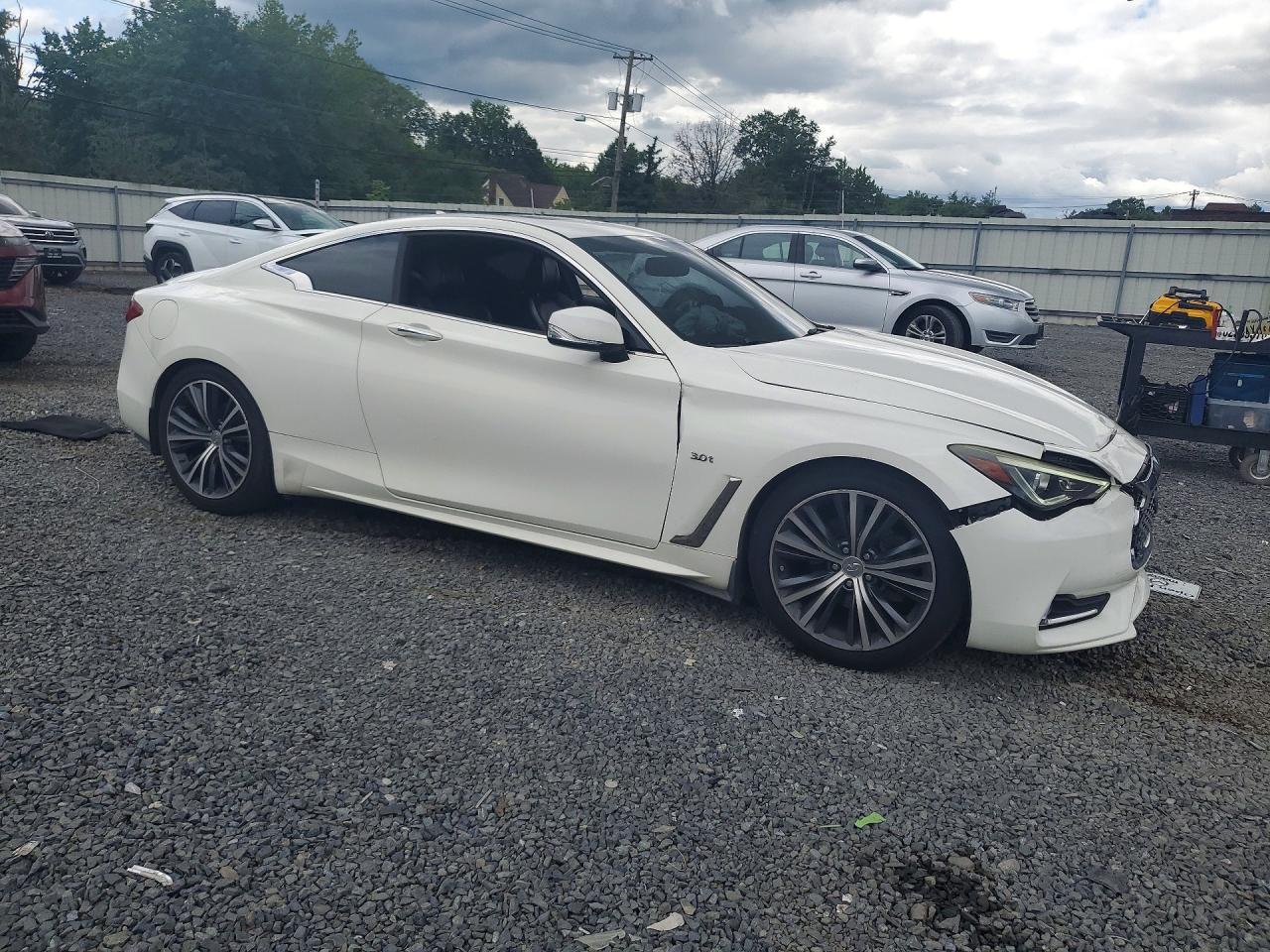 2019 Infiniti Q60 3.0T Luxe - zdjęcie 4