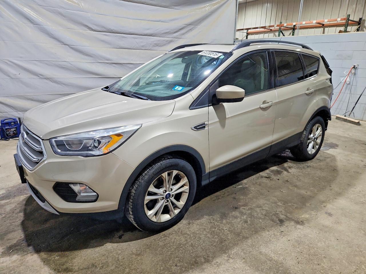 2018 Ford Escape Sel - zdjęcie główne