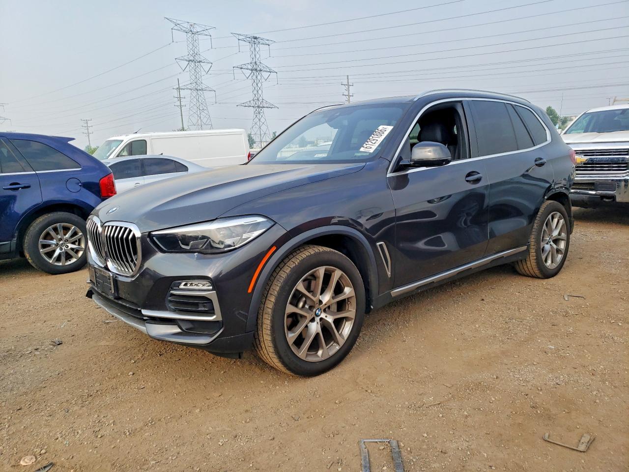2021 BMW X5 xDrive40I - zdjęcie główne