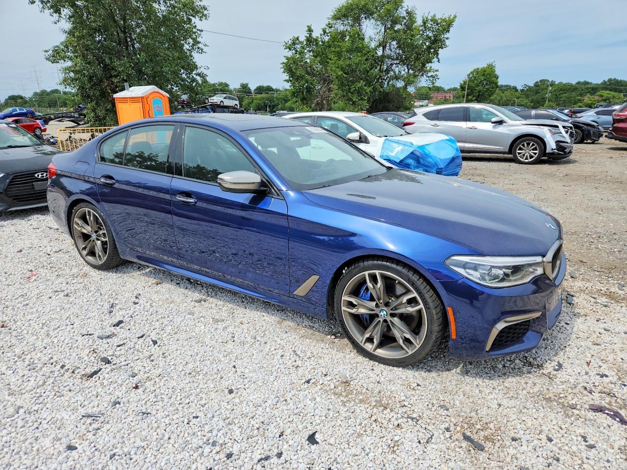 2018 BMW Seria 5 M550i - zdjęcie 4