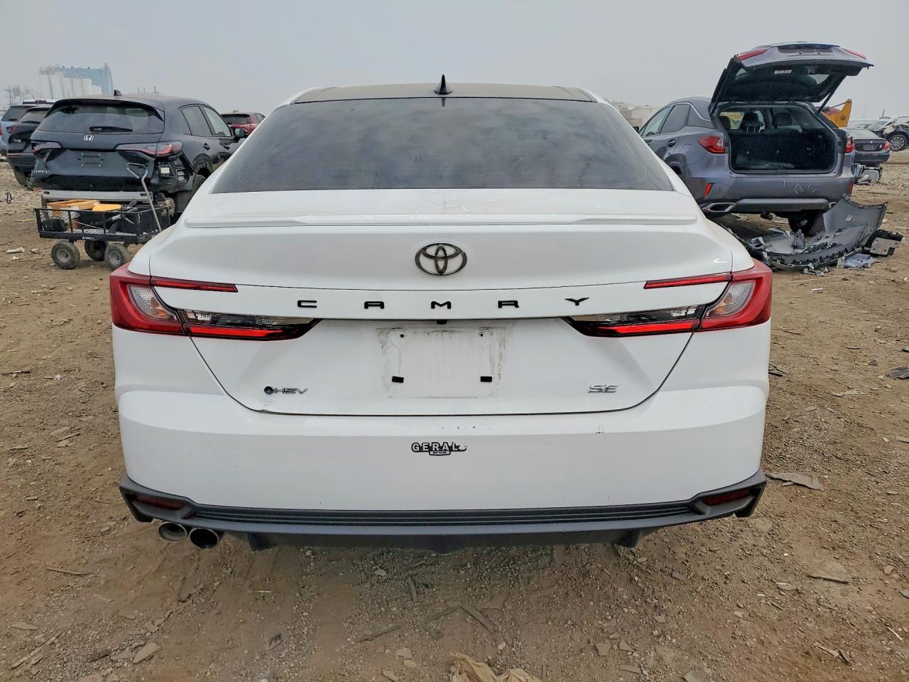 2025 Toyota Camry Se - zdjęcie 6