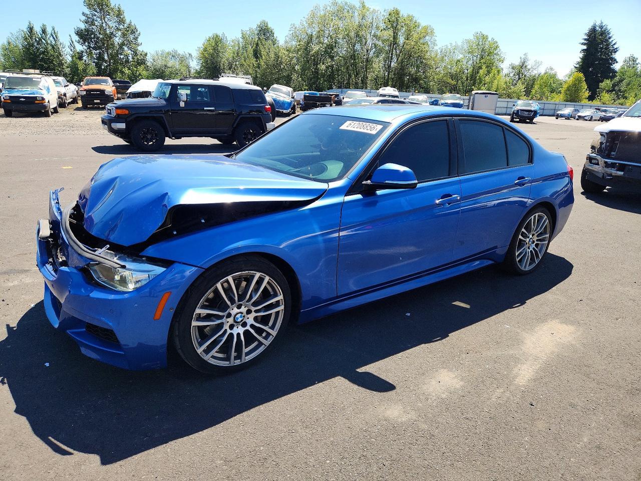 2013 BMW 335 I - zdjęcie główne
