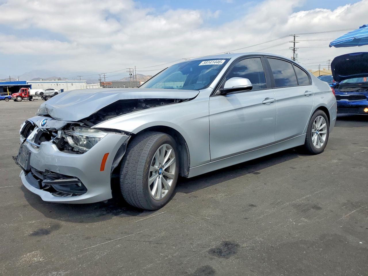2018 BMW 320 I - zdjęcie główne