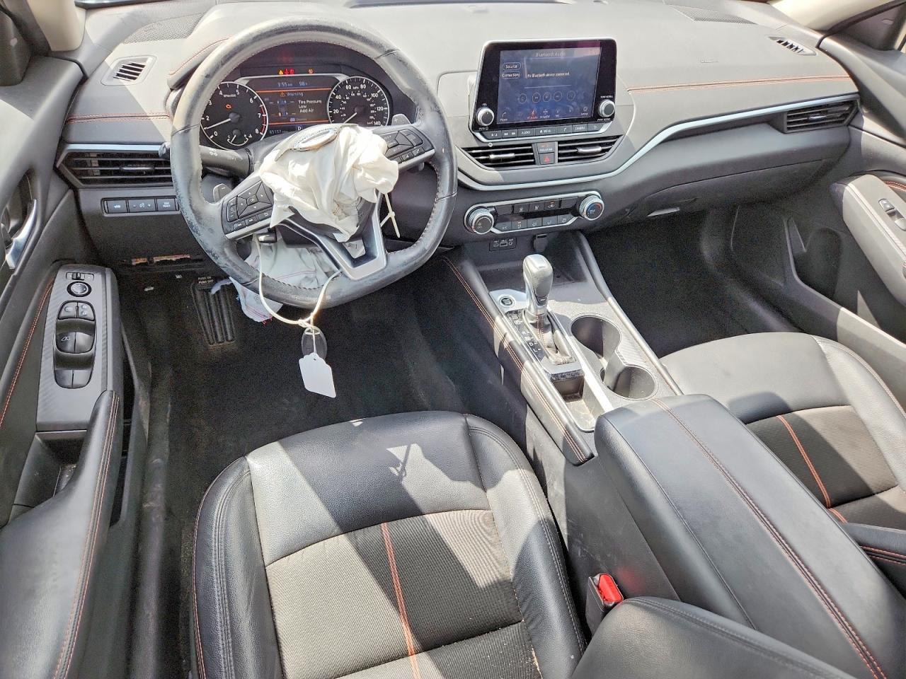2022 Nissan Altima Sr - zdjęcie 8