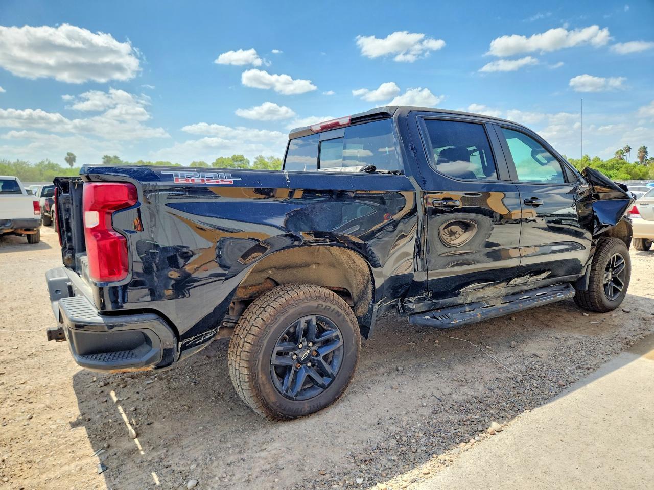 2019 Chevrolet Silverado K1500 Lt Trail Boss - zdjęcie 3