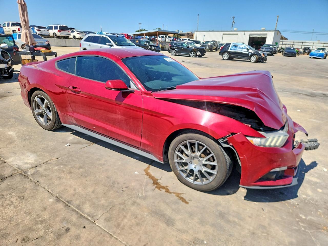 2015 Ford Mustang - zdjęcie 4