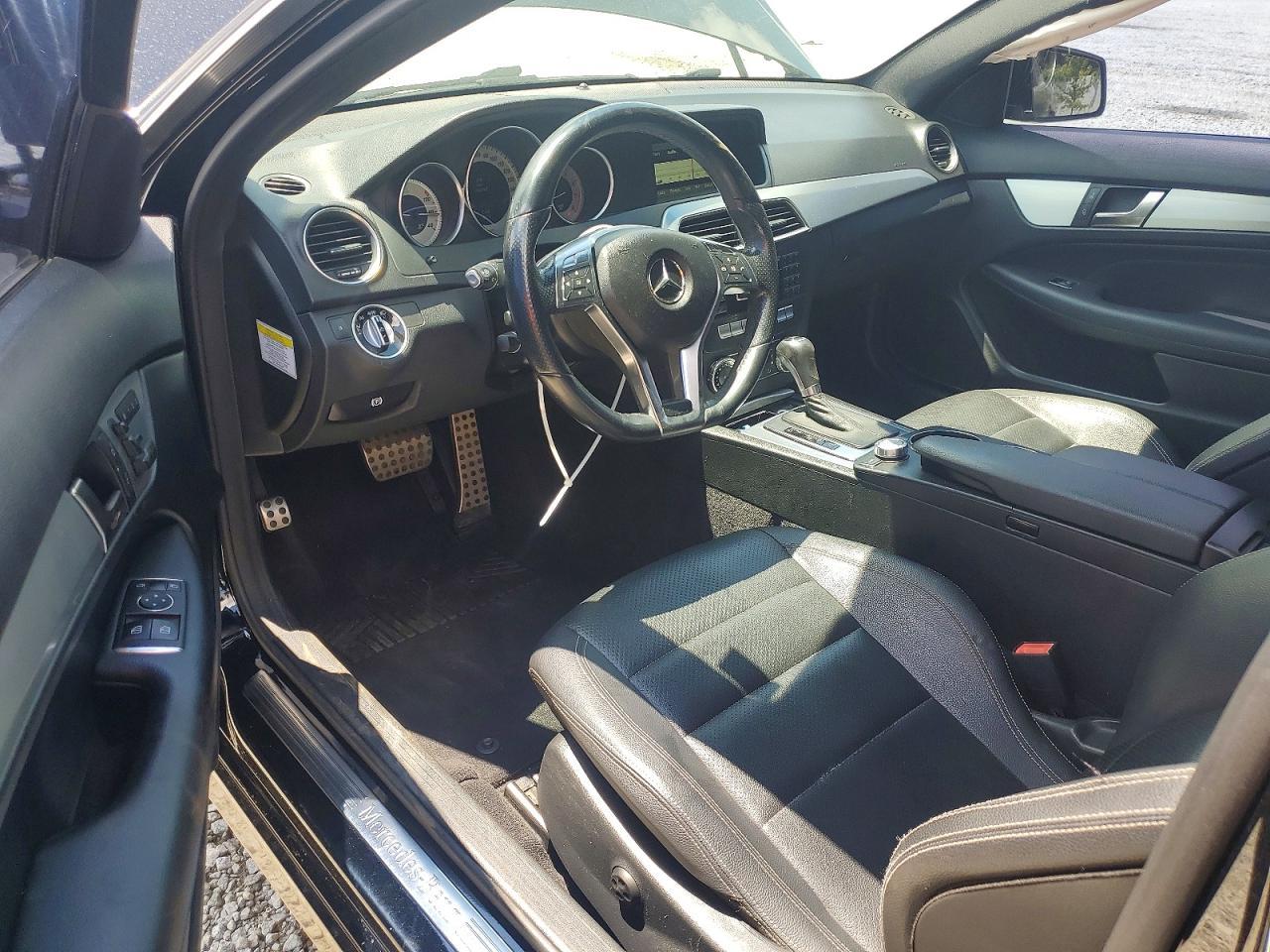 2014 Mercedes-Benz C 250 - zdjęcie 8
