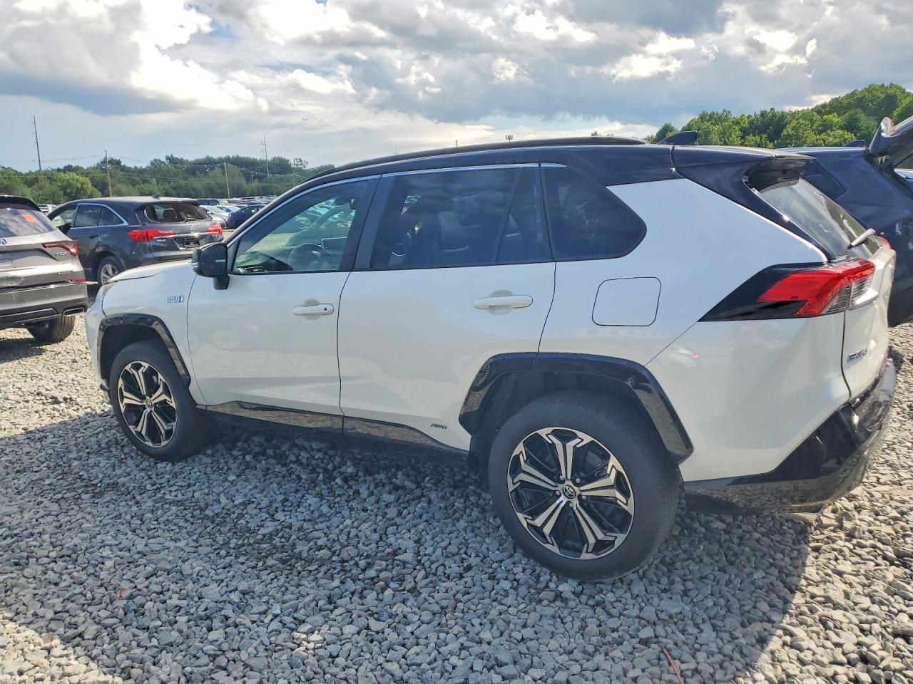 2021 Toyota Rav4 Prime Xse - zdjęcie 2