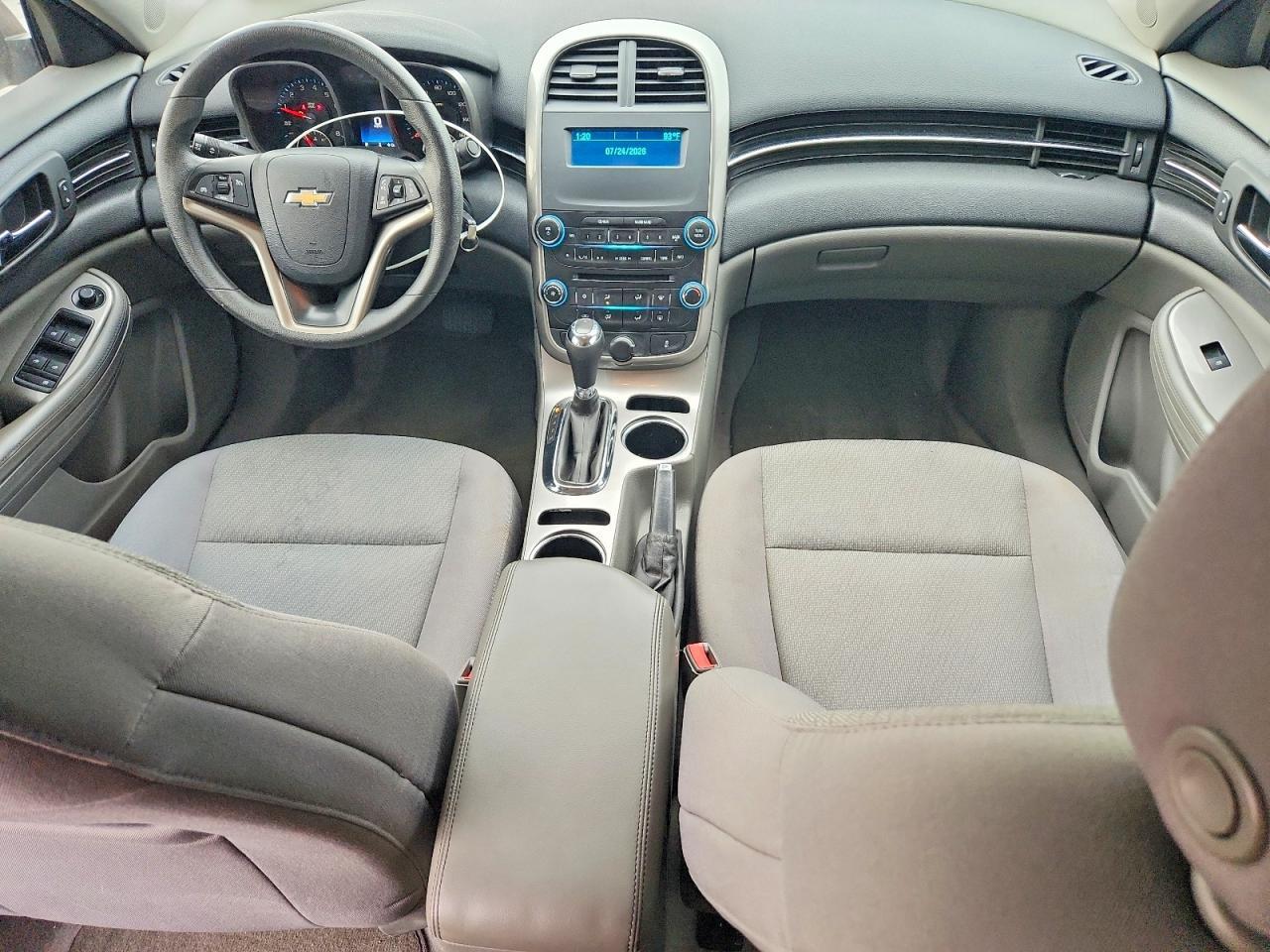 2015 Chevrolet Malibu Ls - zdjęcie 8