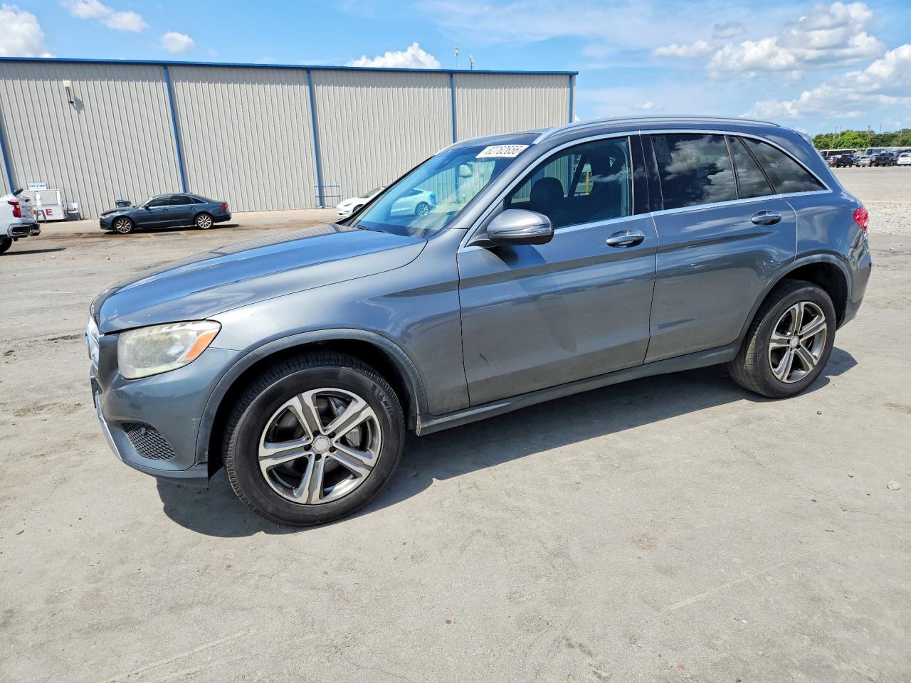 2016 Mercedes-Benz Glc 300 - zdjęcie główne