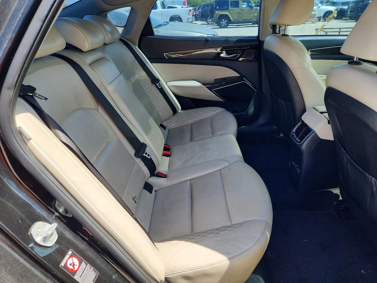 2017 Kia Cadenza Limited - zdjęcie 10