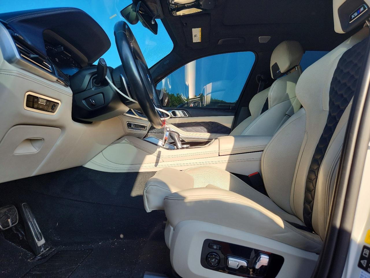 2022 BMW X5 M - zdjęcie 7