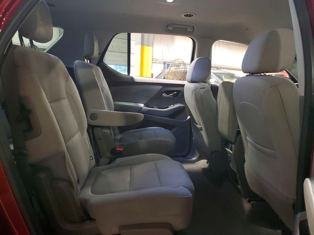 2018 Chevrolet Traverse Lt - zdjęcie 11