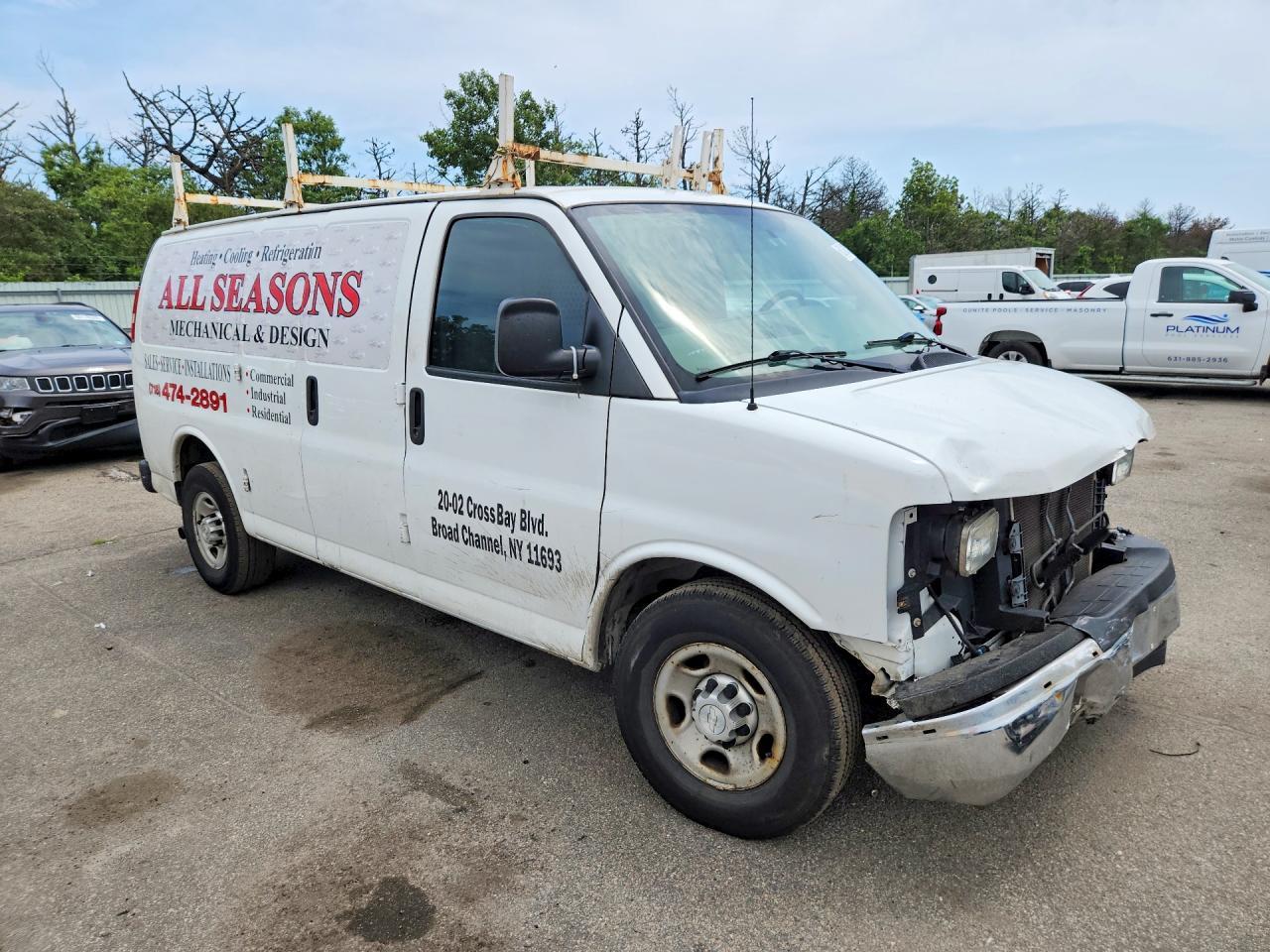 2017 Chevrolet Express G2500 - zdjęcie 4