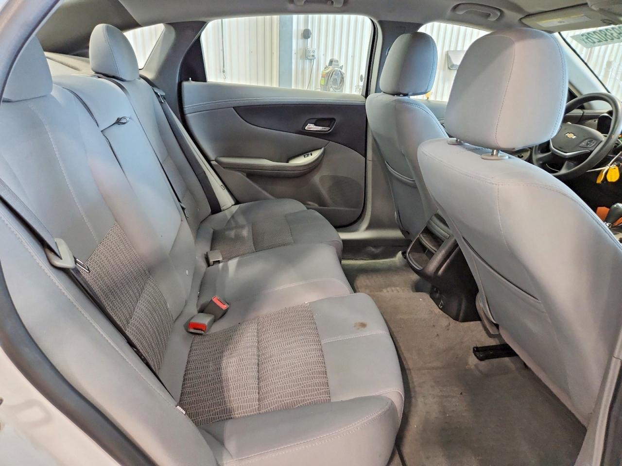 2017 Chevrolet Impala Ls - zdjęcie 10