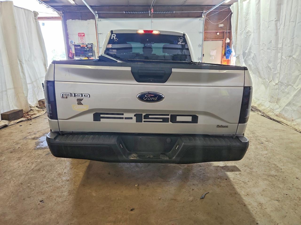 2017 Ford F150 Super Cab - zdjęcie 6