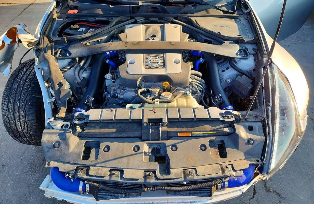 2017 Nissan 370Z Base - zdjęcie 11