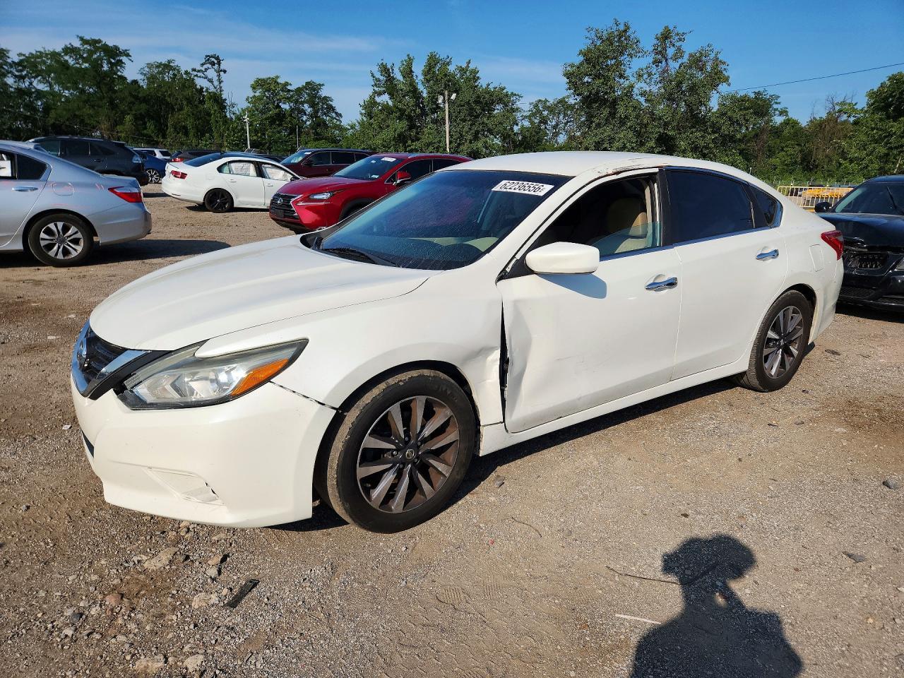 2016 Nissan Altima 2.5 Sv - zdjęcie główne