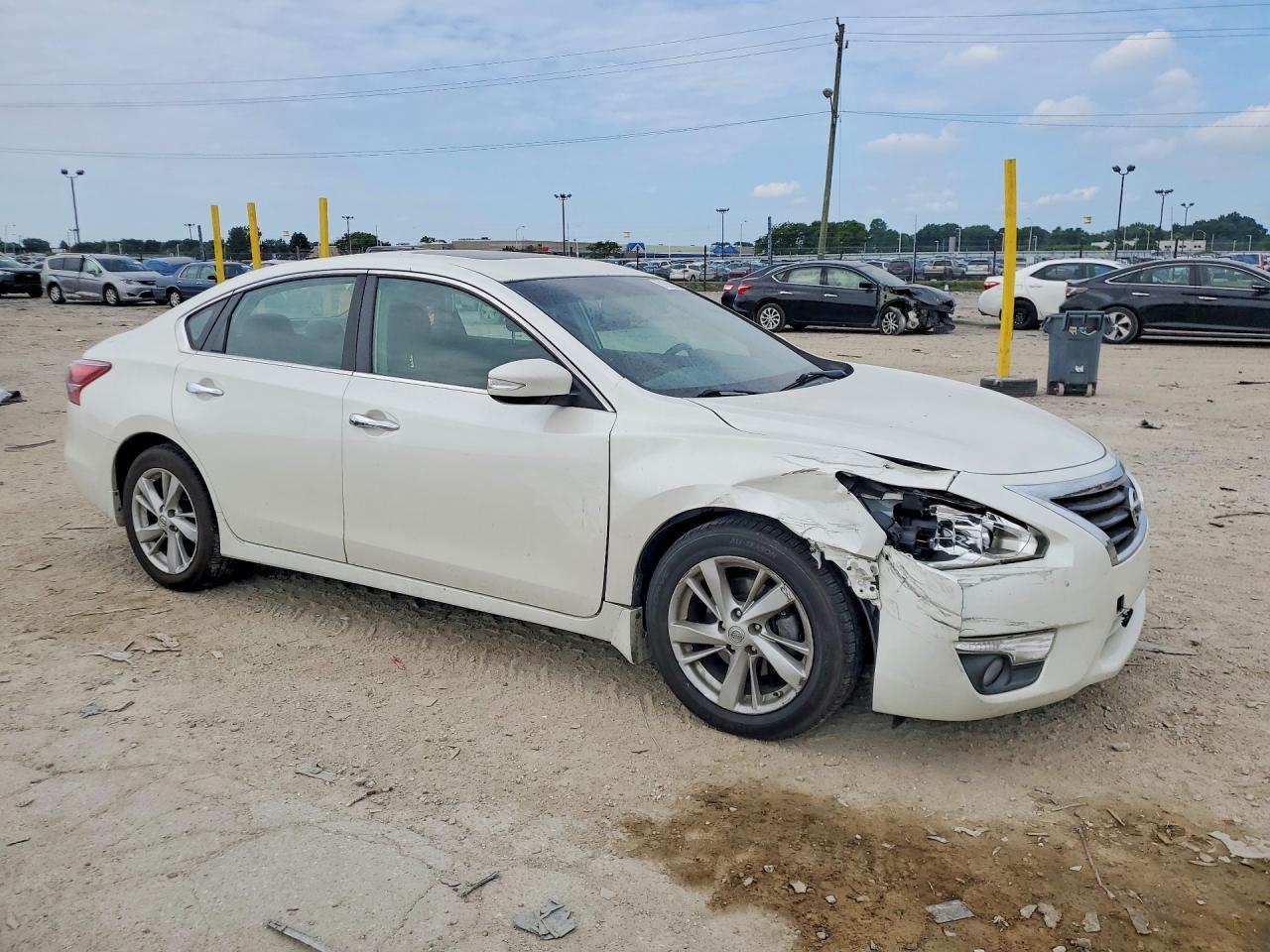 2013 Nissan Altima 2.5 - zdjęcie 4