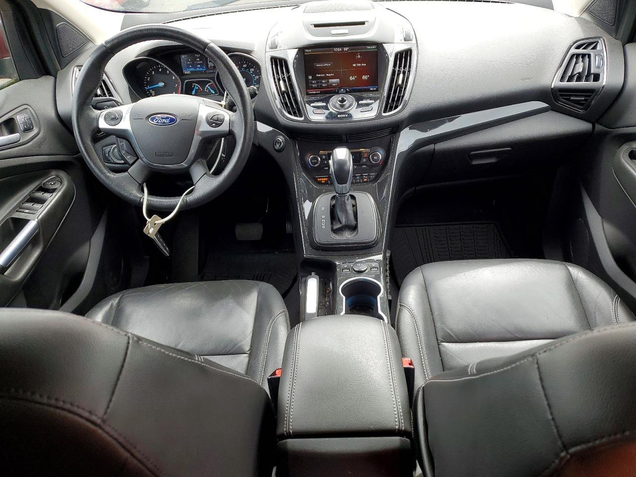 2015 Ford Escape Titanium - zdjęcie 8