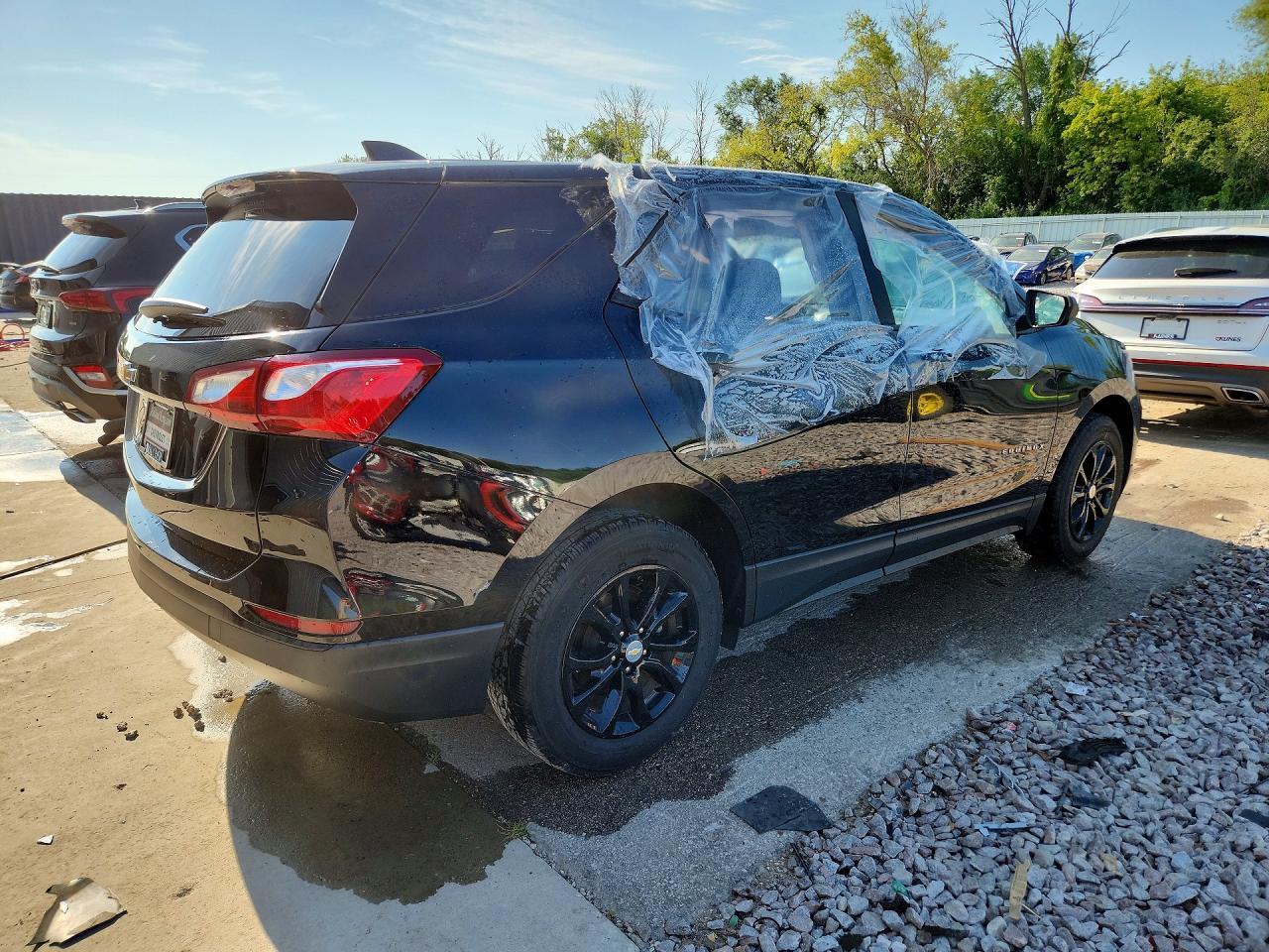 2020 Chevrolet Equinox Ls - zdjęcie 3