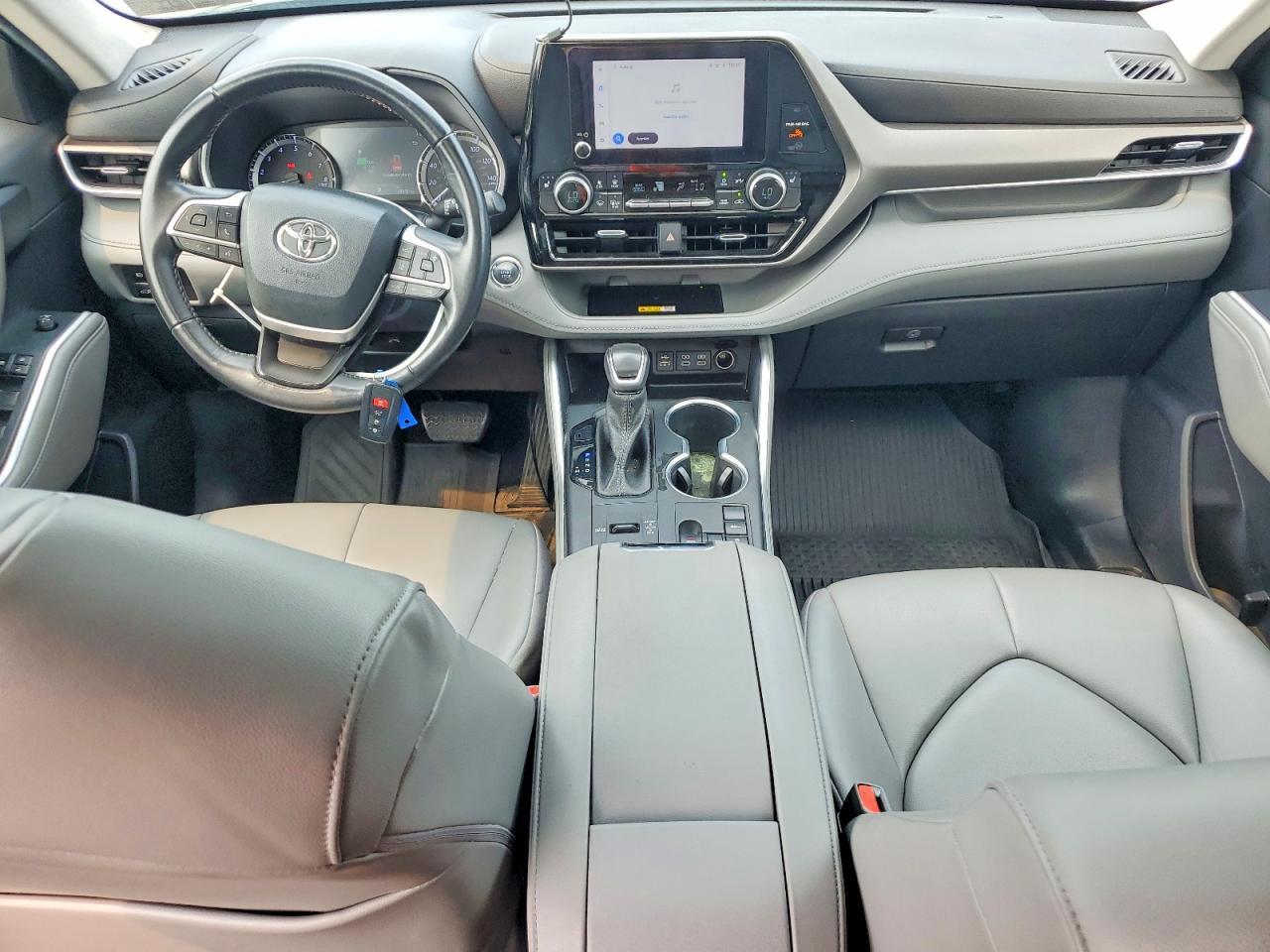 2023 Toyota Highlander Xle - zdjęcie 8