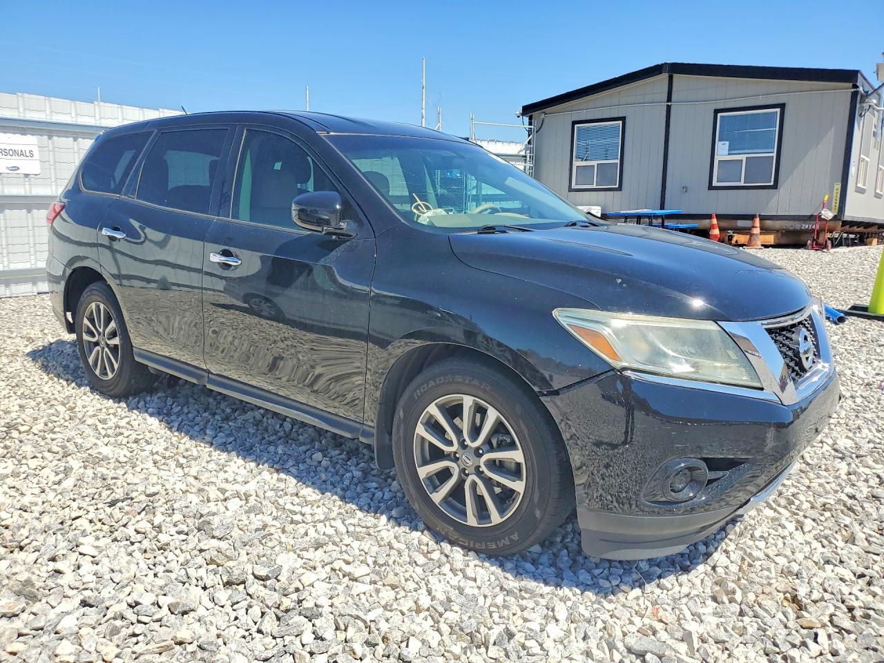 2014 Nissan Pathfinder S - zdjęcie 4