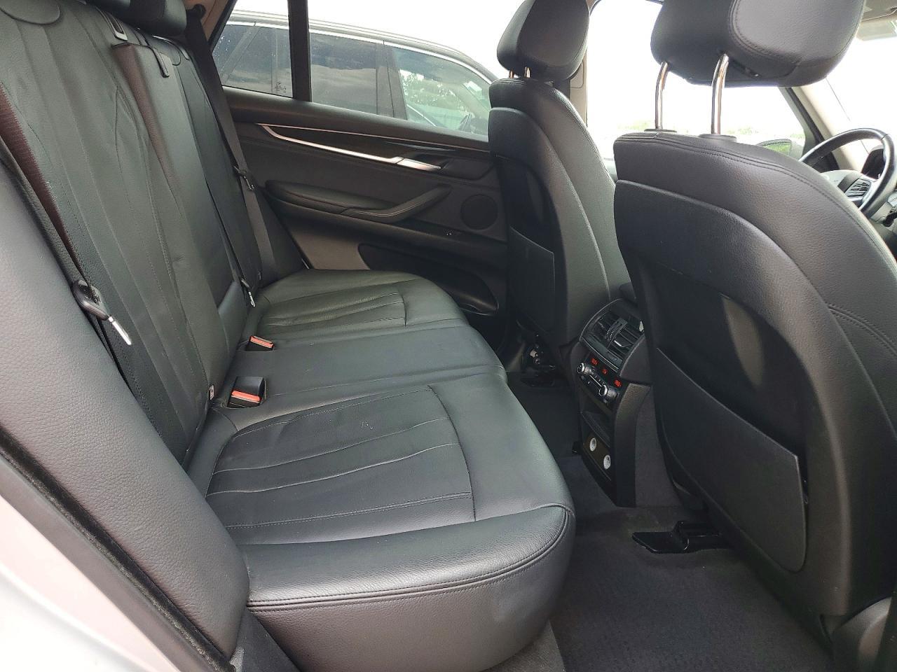 2015 BMW X5 xDrive35I - zdjęcie 11