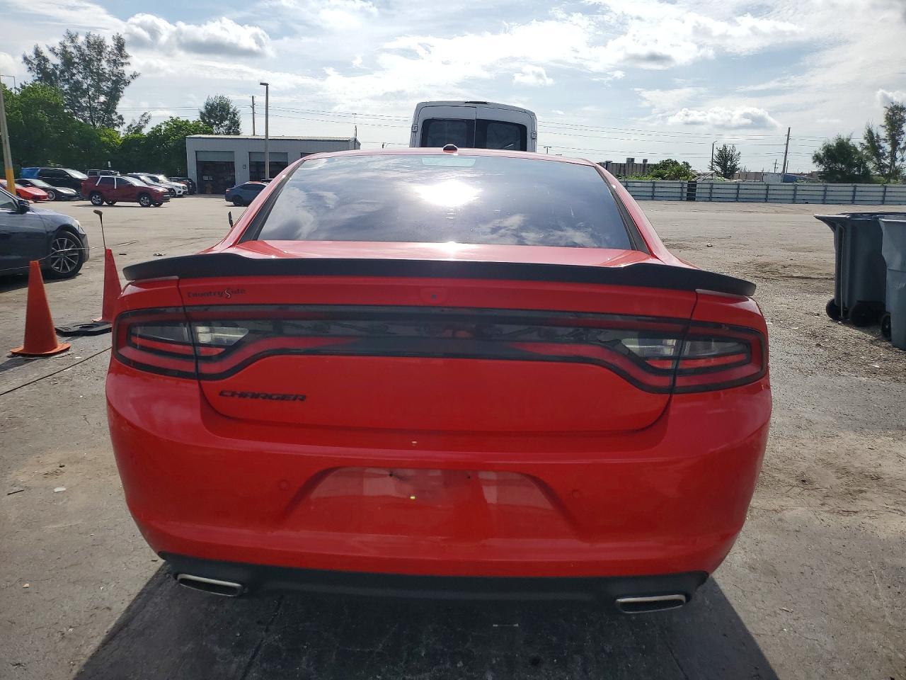 2021 Dodge Charger Sxt - zdjęcie 6