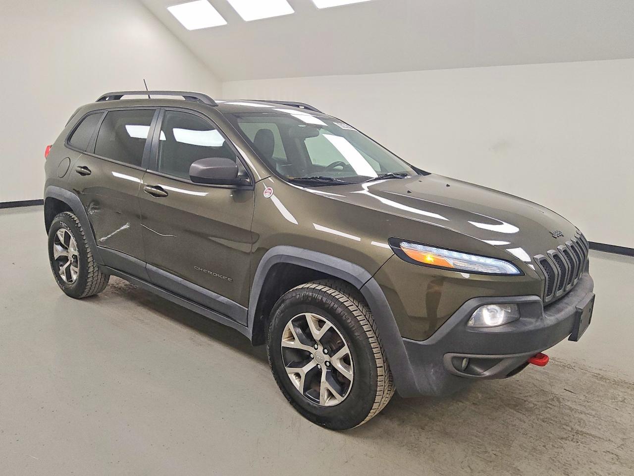 2014 Jeep Cherokee Trailhawk - zdjęcie 4