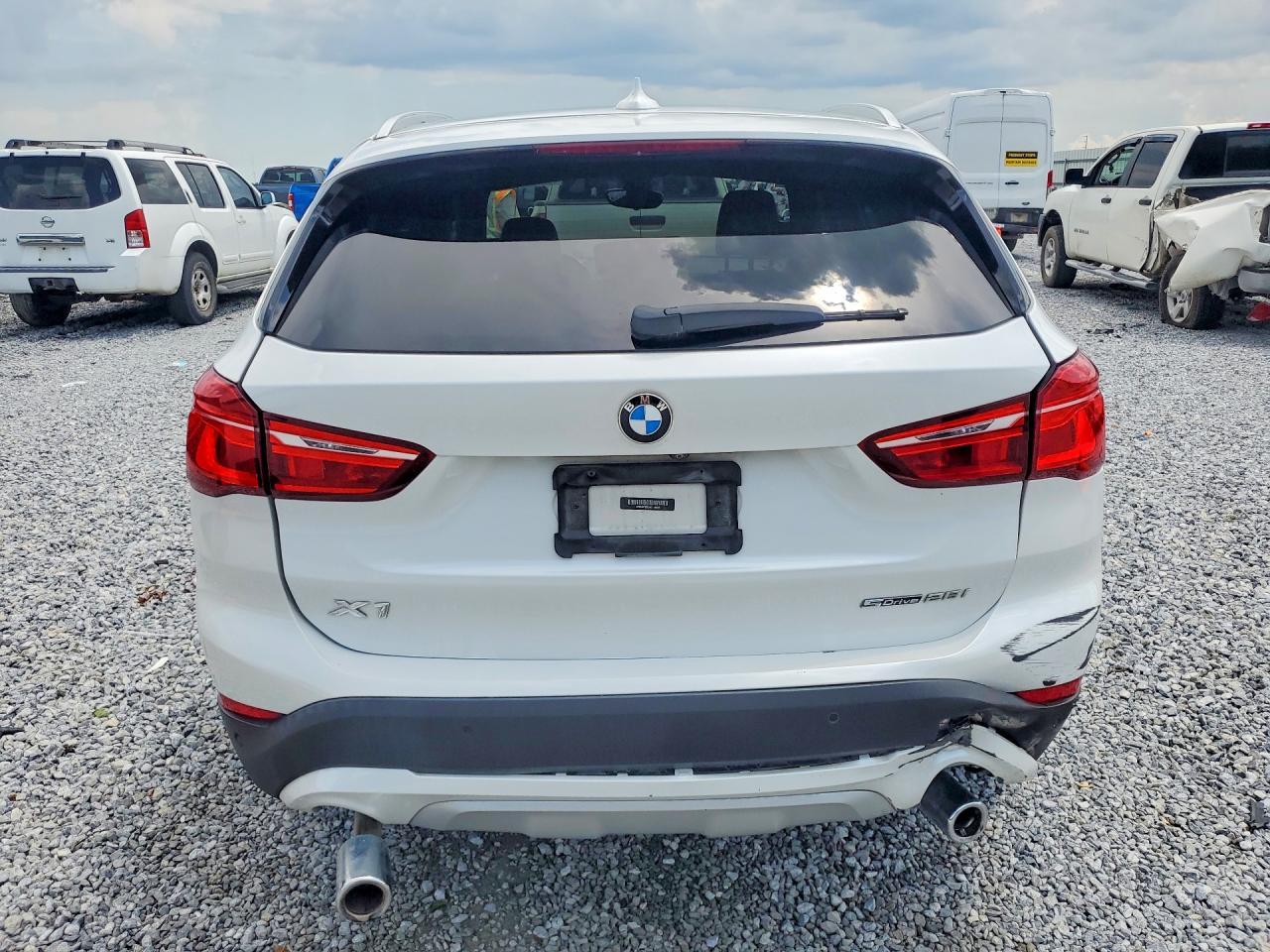 2021 BMW X1 Sdrive28I - zdjęcie 6