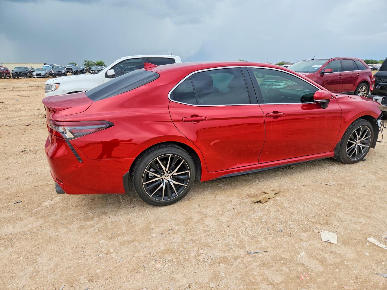 2024 Toyota Camry Se - zdjęcie 3