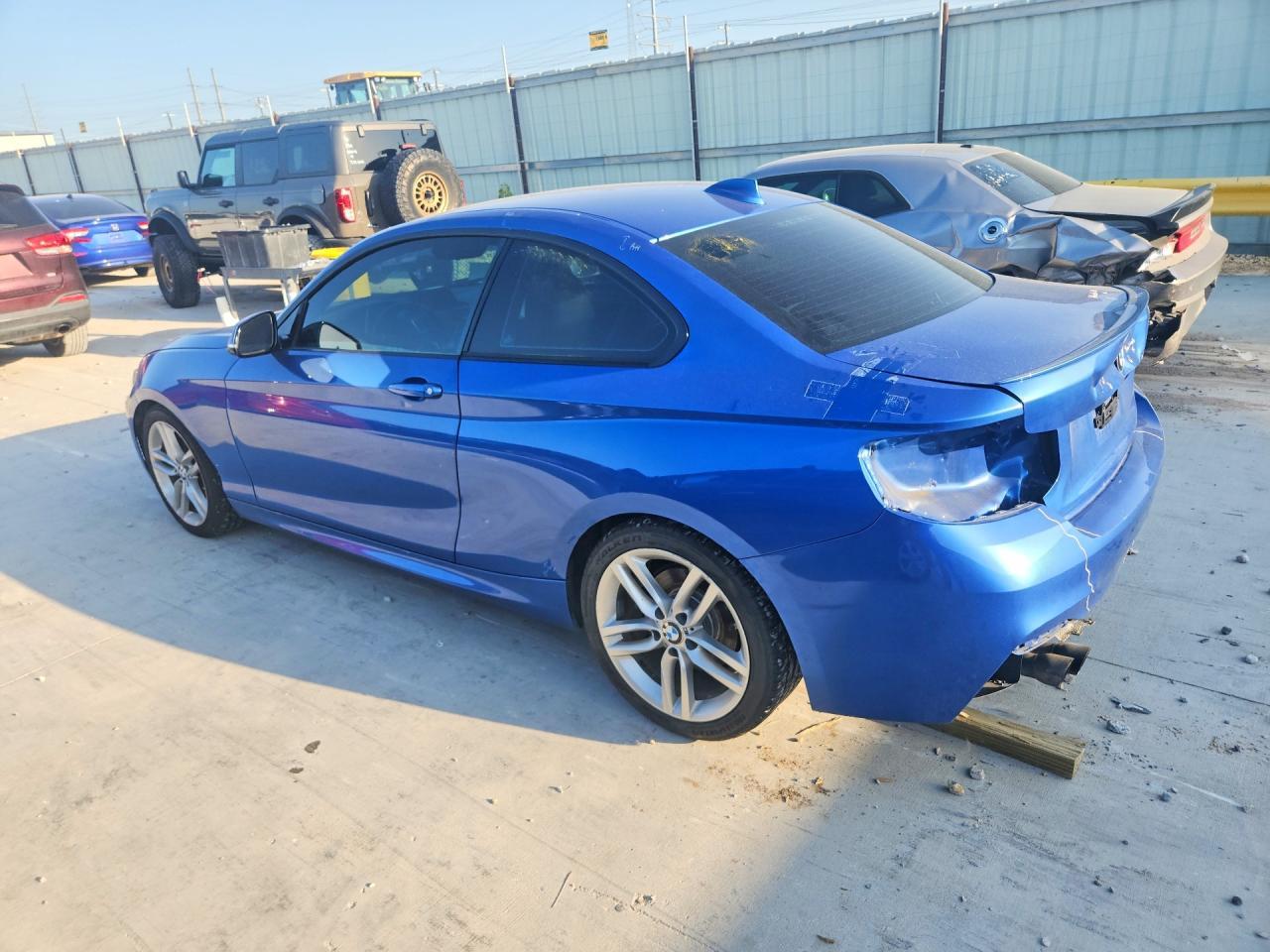 2015 BMW 228 I - zdjęcie 2