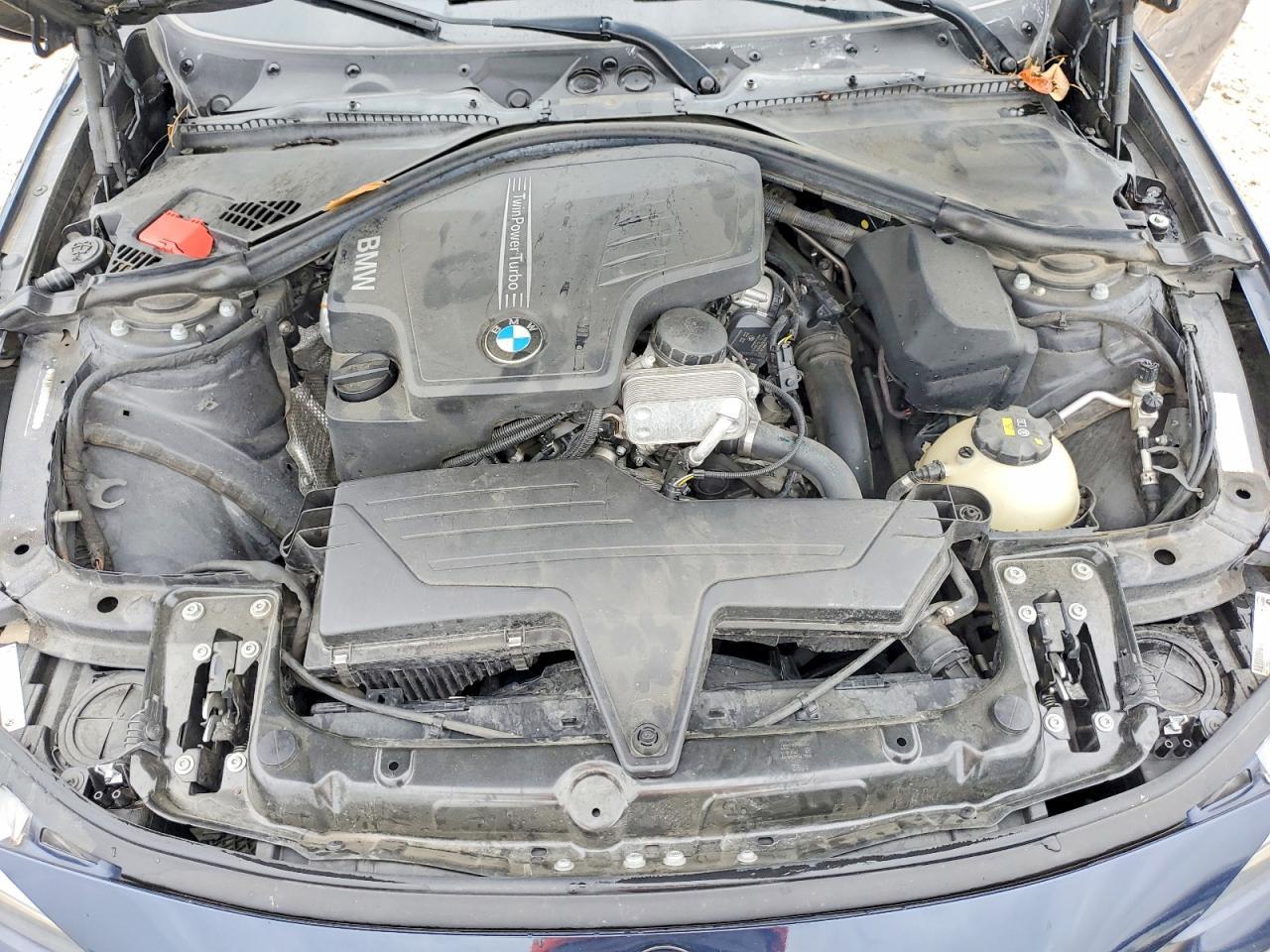 2015 BMW 328 I - zdjęcie 11