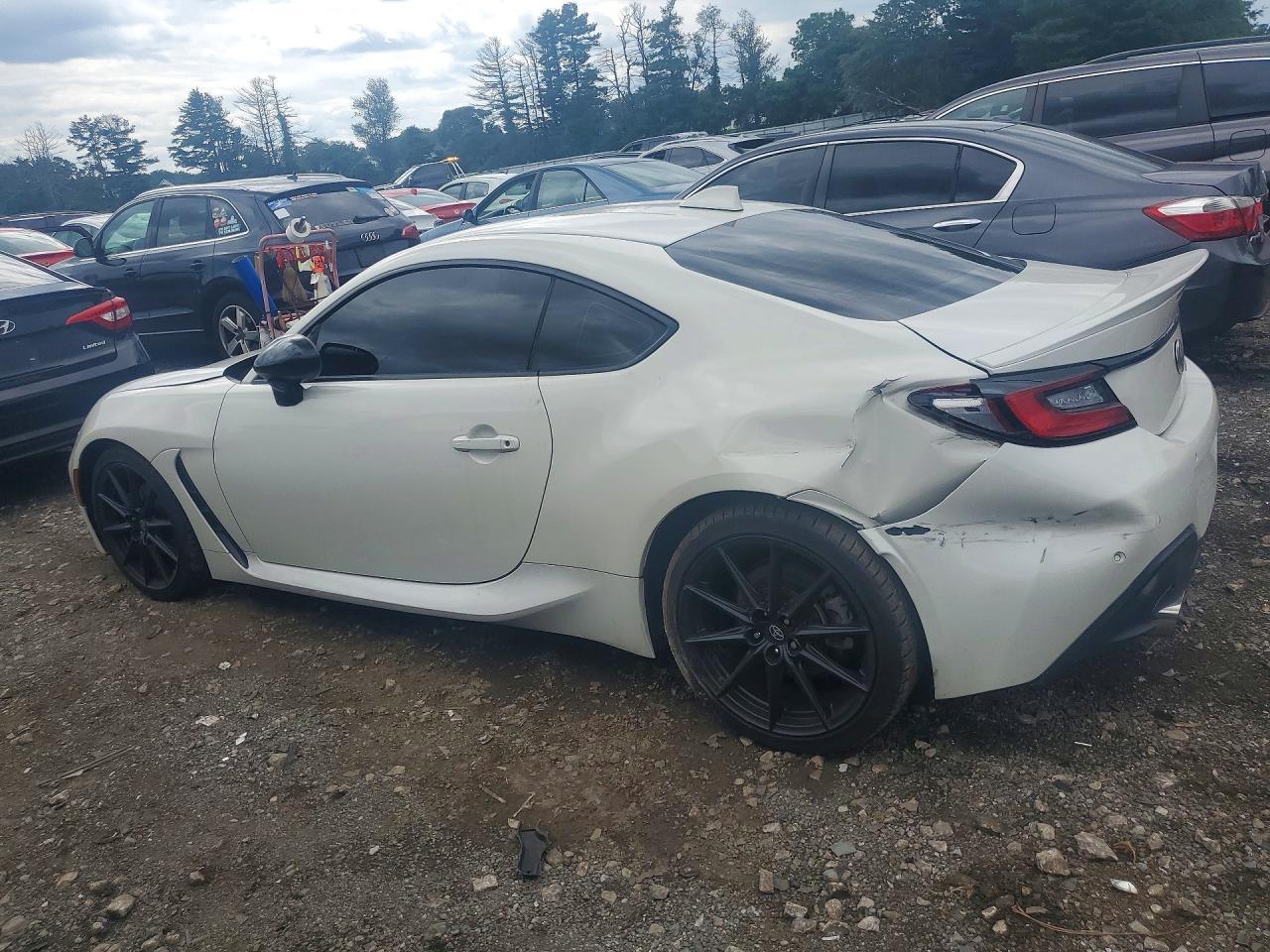 2022 Toyota Gr 86 Premium - zdjęcie 2