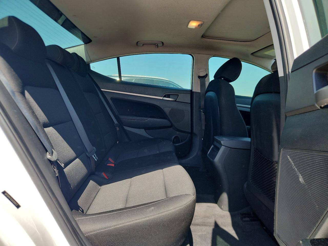 2018 Hyundai Elantra Value Edition - zdjęcie 10
