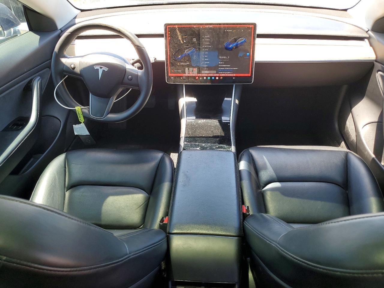 2019 Tesla Model 3 - zdjęcie 8