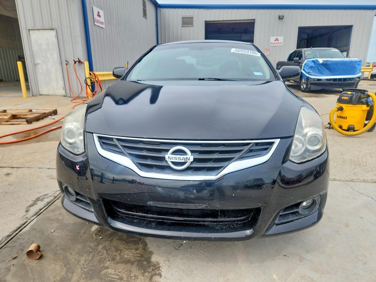 Nissan Altima - zdjęcie 5