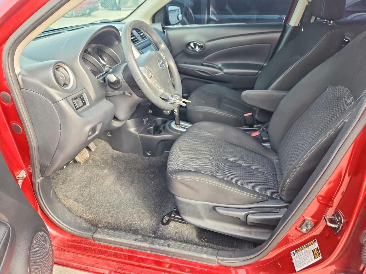 2019 Nissan Versa Sv - zdjęcie 7