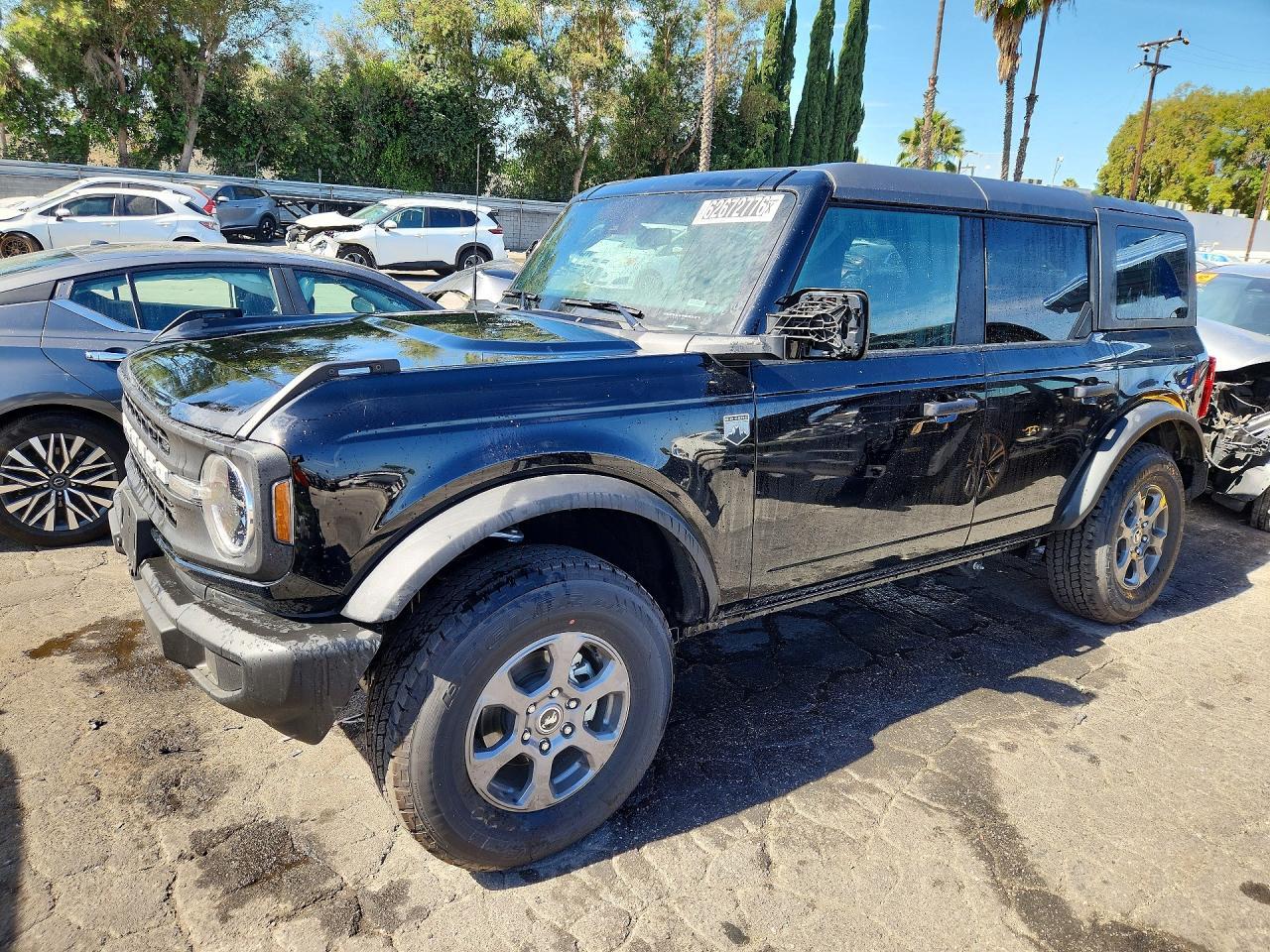 2026 Ford Bronco Big Bend - zdjęcie główne