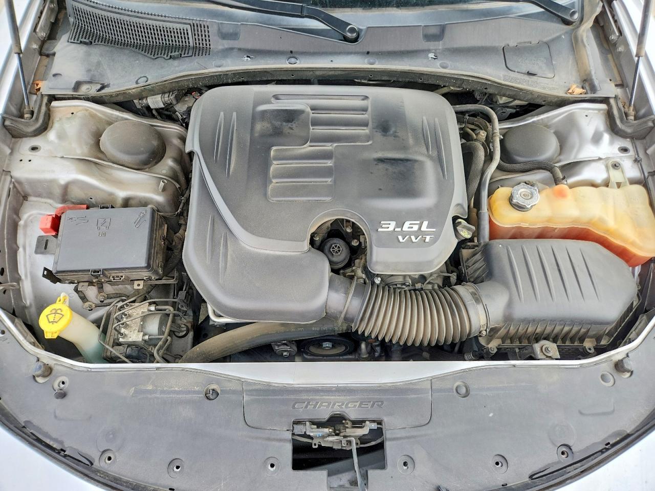 2016 Dodge Charger Sxt - zdjęcie 11