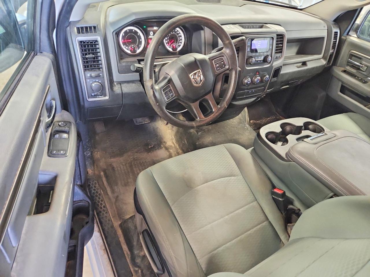 2016 Ram 1500 St - zdjęcie 8