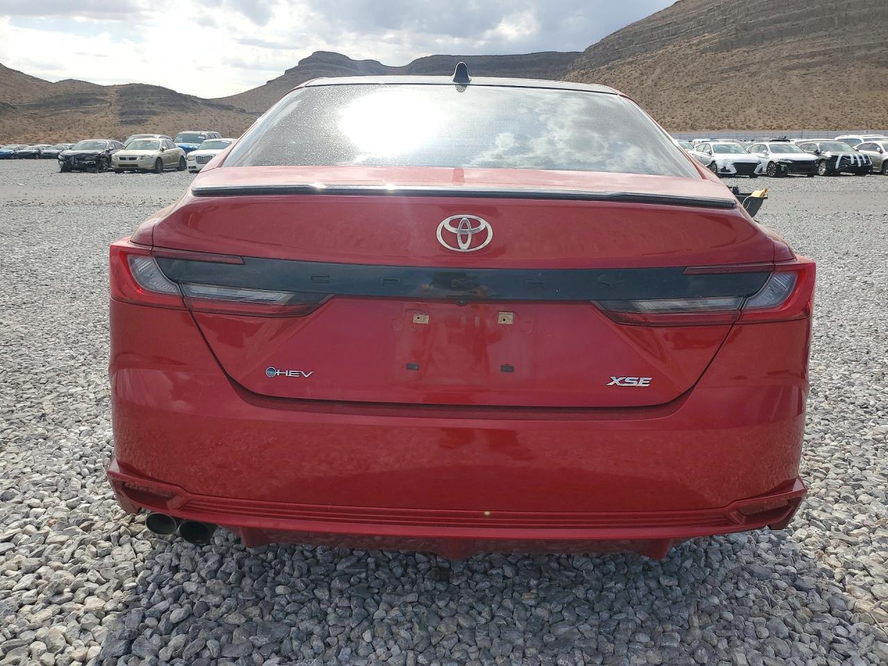 2025 Toyota Camry Xse - zdjęcie 6