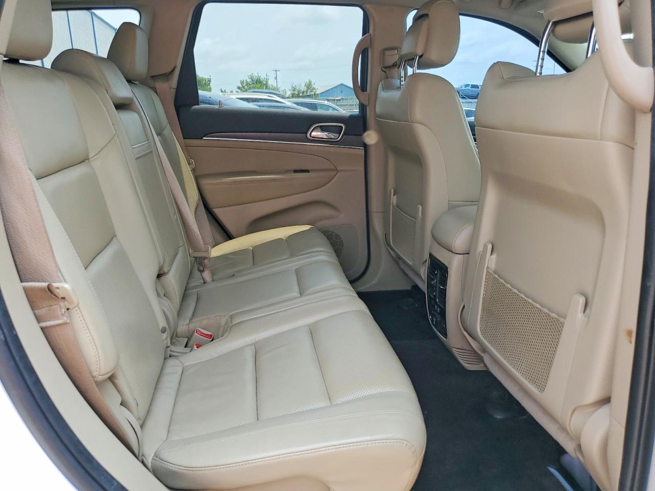 2017 Jeep Grand Cherokee Limited - zdjęcie 11