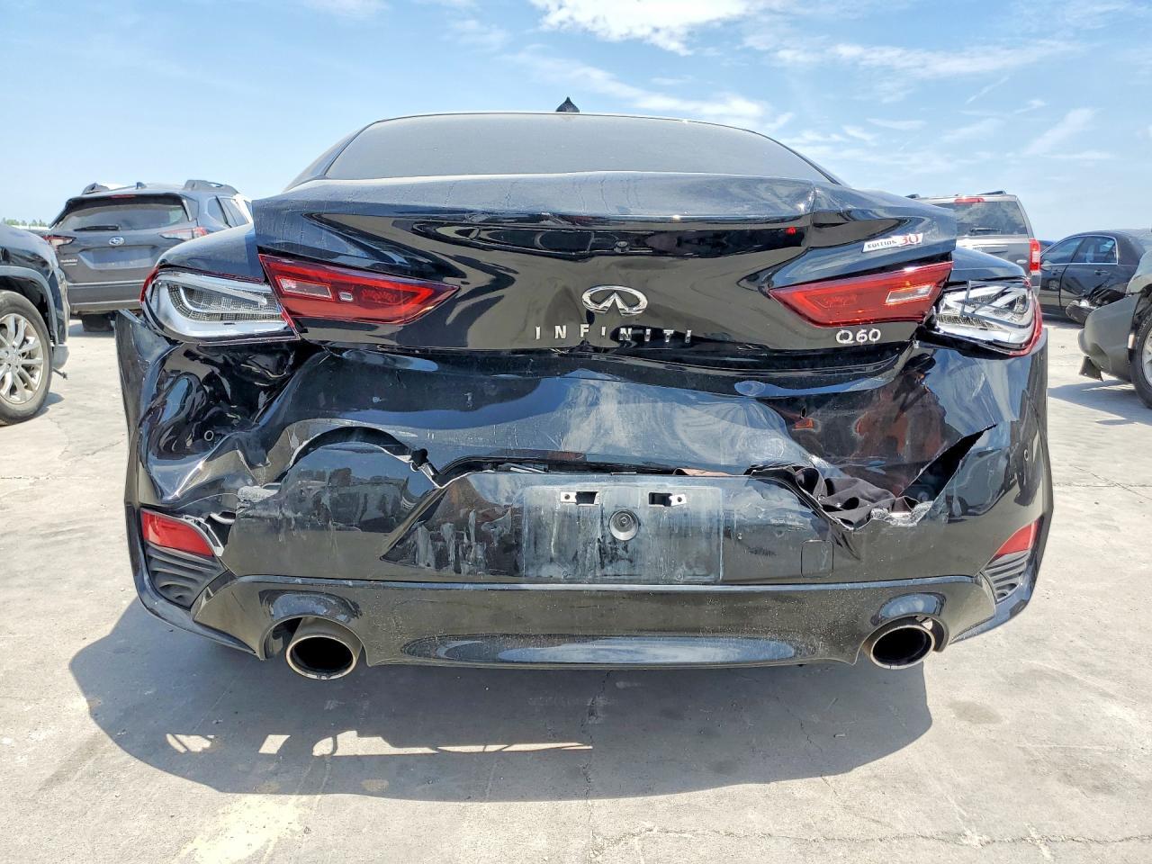 2020 Infiniti Q60 - zdjęcie 6