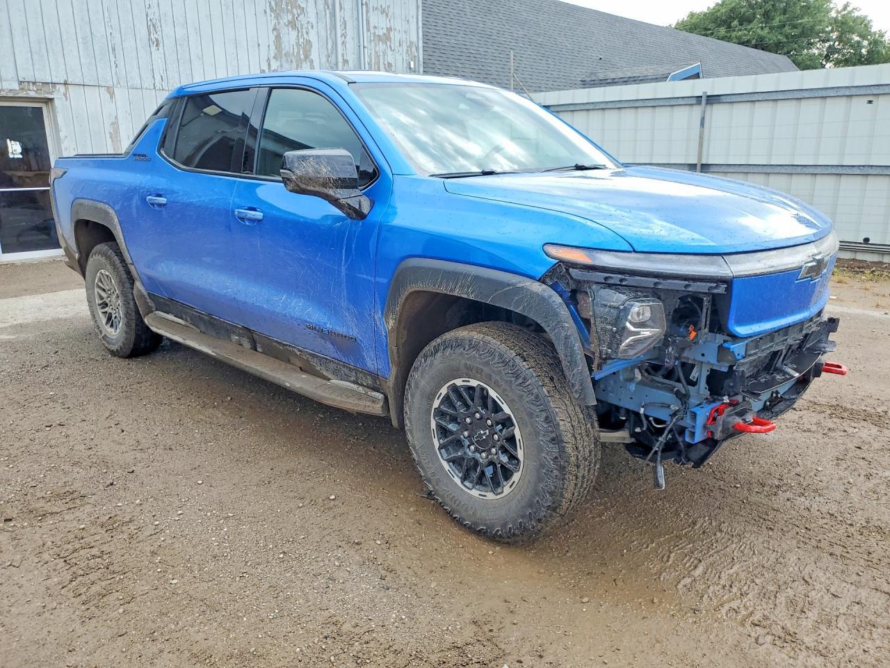 2026 Chevrolet Silverado Trail Boss - zdjęcie 4