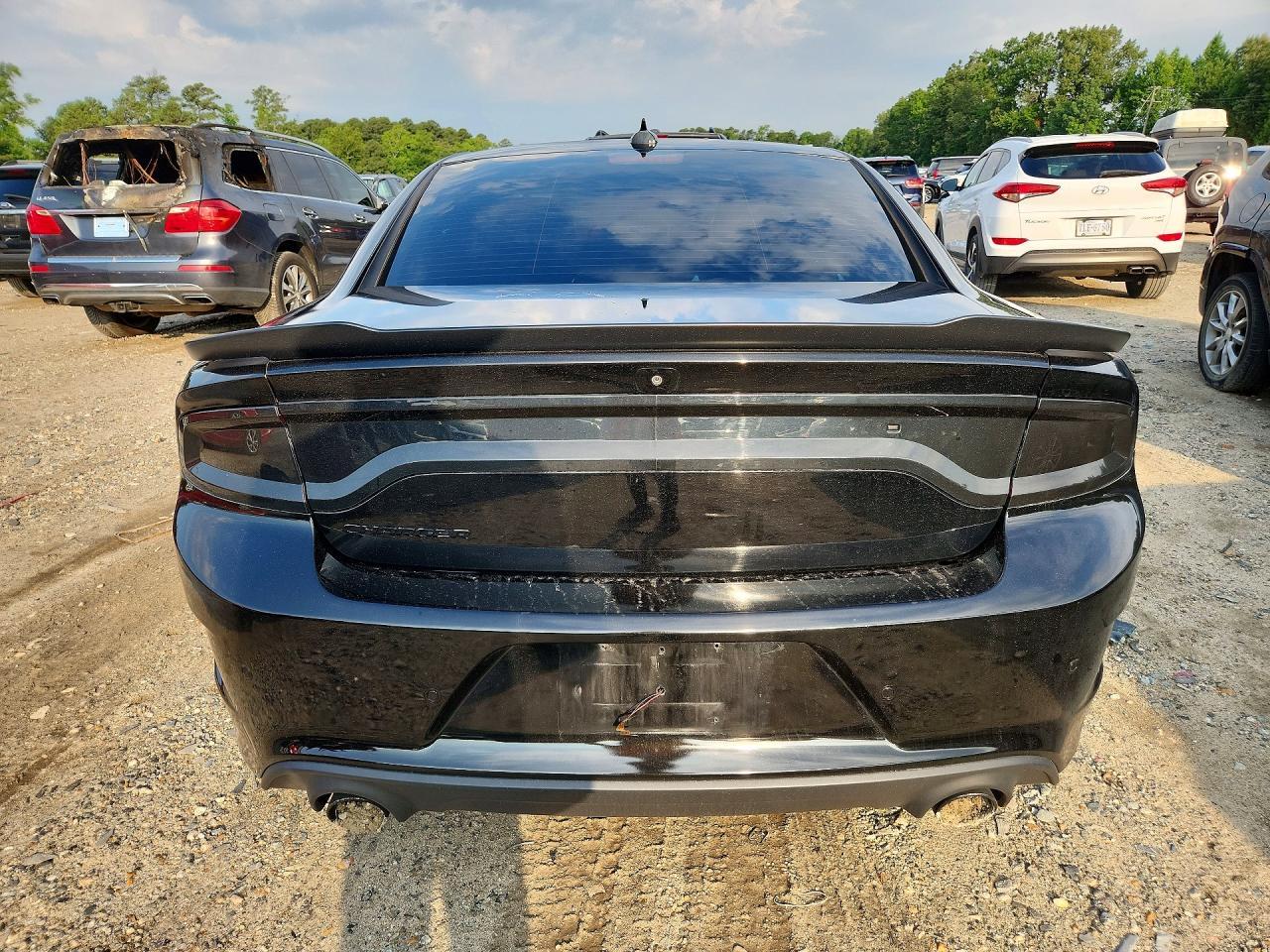2015 Dodge Charger R/T Scat Pack - zdjęcie 6