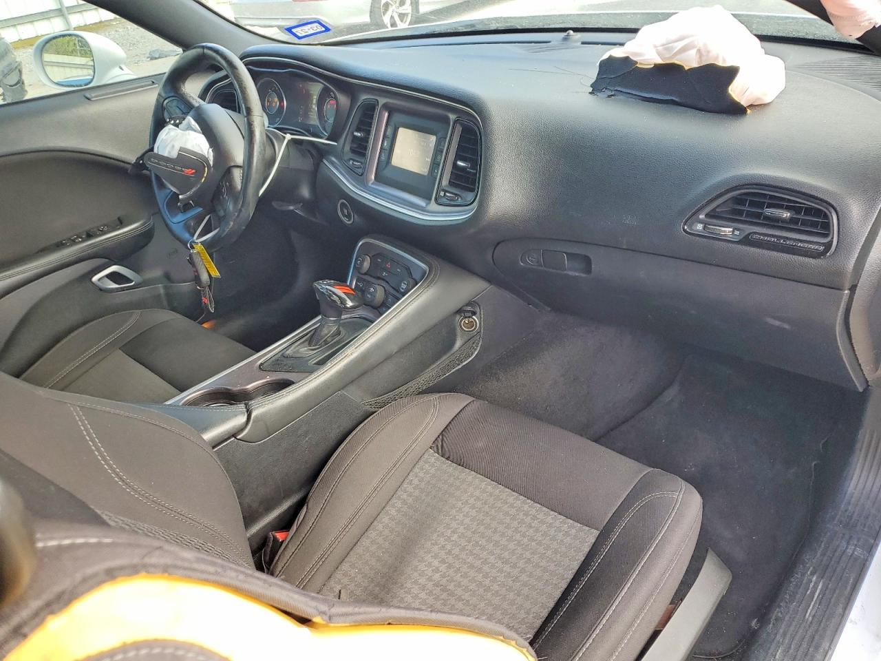 2015 Dodge Challenger Sxt - zdjęcie 8