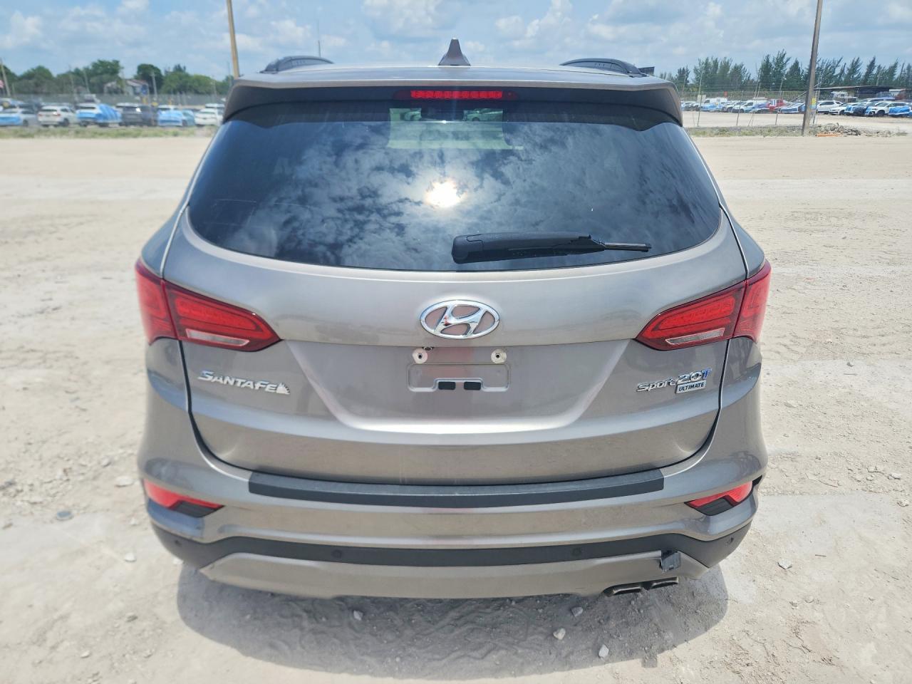 2017 Hyundai Santa Fe Sport 2.0T Ultimate - zdjęcie 6