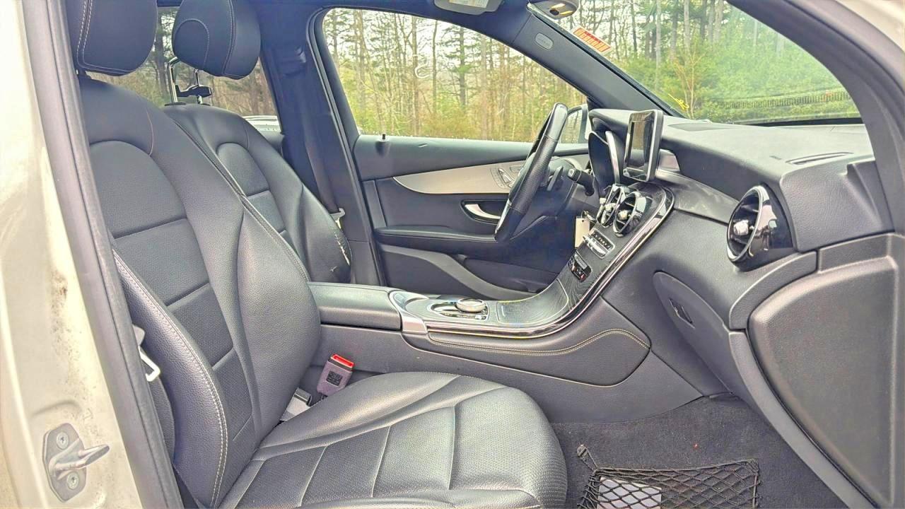 2019 Mercedes-Benz Glc 300 4Matic - zdjęcie 5